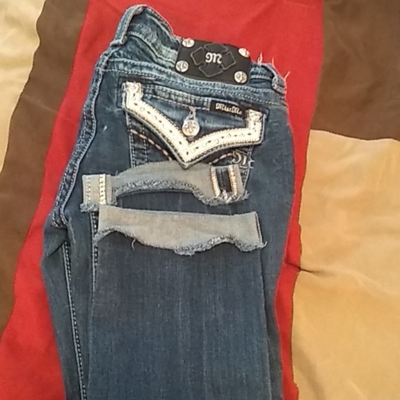 Jeans - Picture 3 of 3